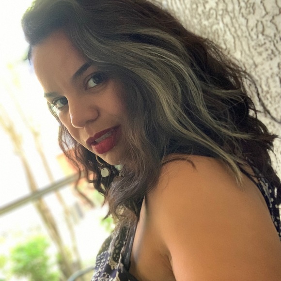 Meet your Posher, Niky - Picture 3 of 3